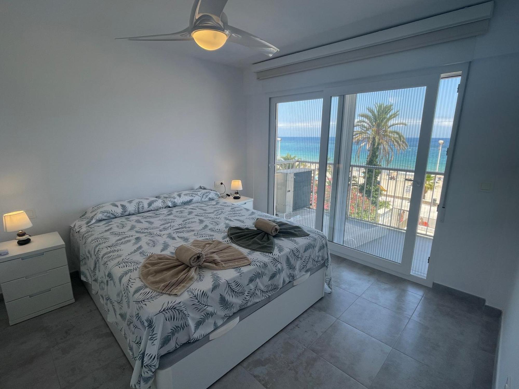 Medi Playa Primera Linea Con Piscina Calpe Zewnętrze zdjęcie